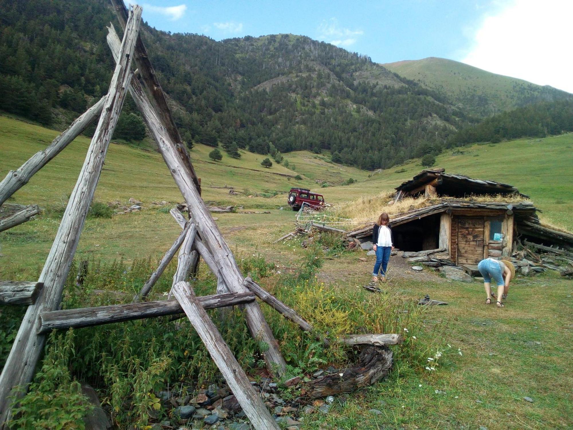 Apartaments Sort Pirineus Екстериор снимка